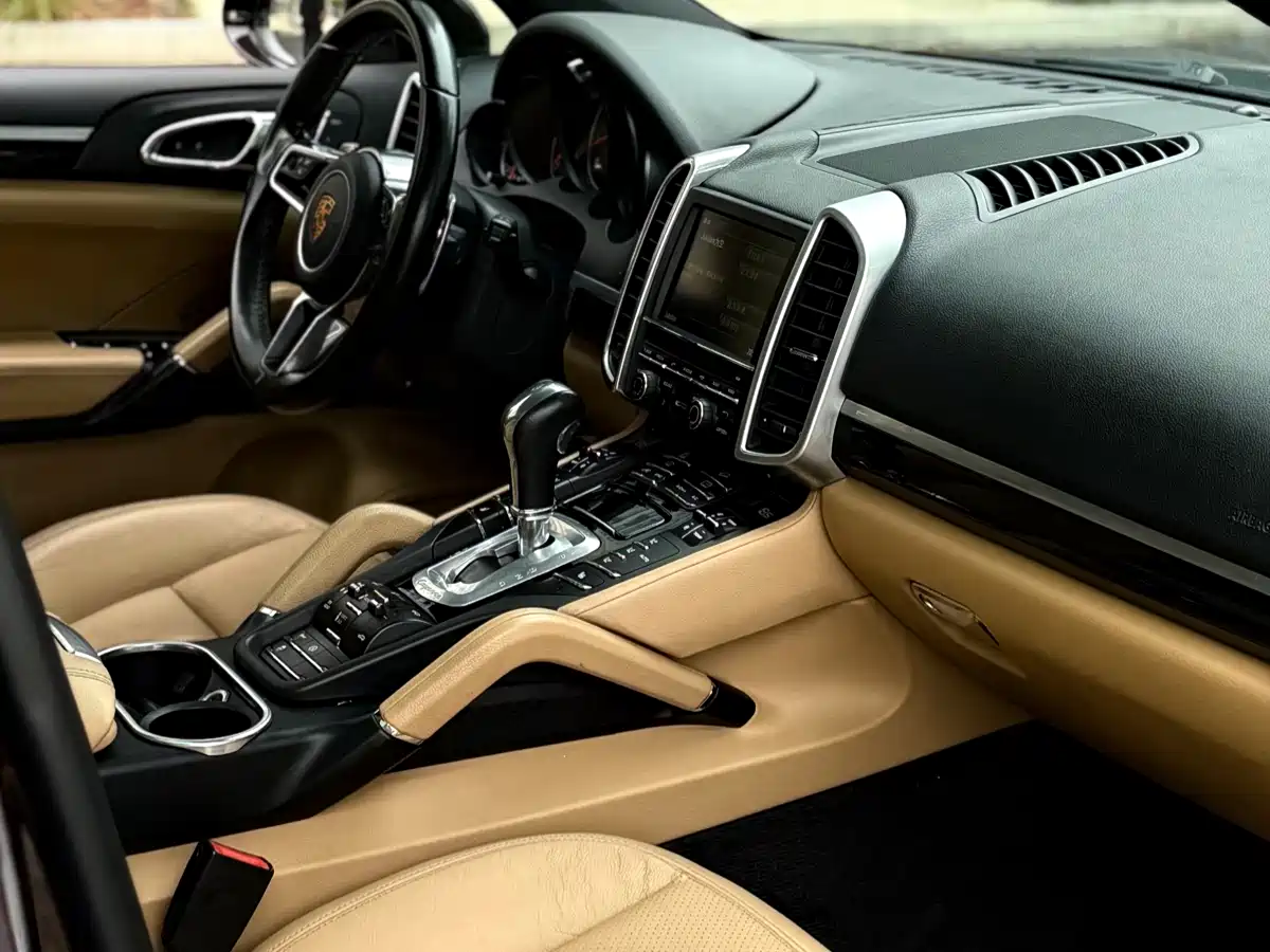 Porsche Cayenne 2015 Cayenne 3.0T фото 10
