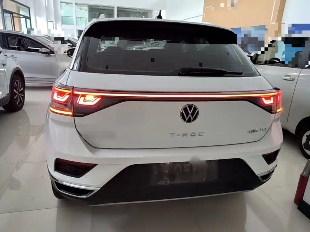 Volkswagen T-Roc, миниатюра 6