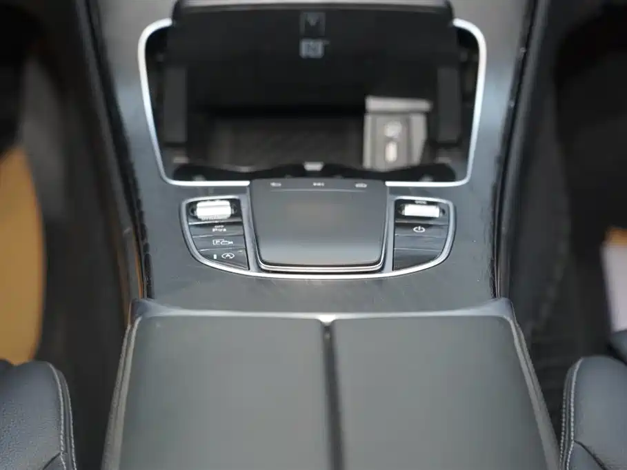 Mercedes-Benz C-Class 2020 C 260 L Sport фото 24