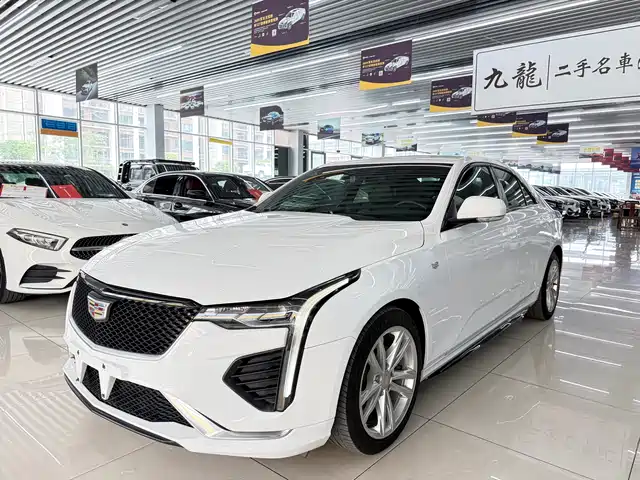 Cadillac CT4 2020 28T Fashion Edition