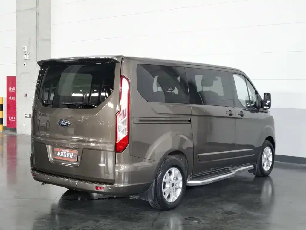Ford Tourneo 2017 2017 2.0T Automatic Elite Edition