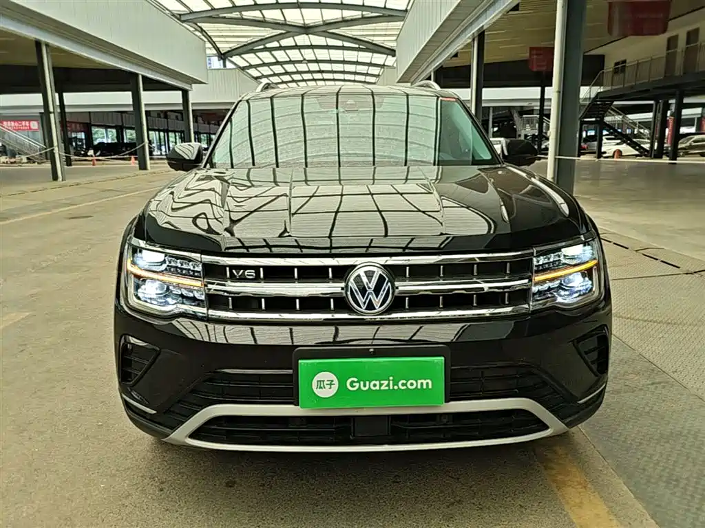 صورة 3 - Volkswagen Teramont