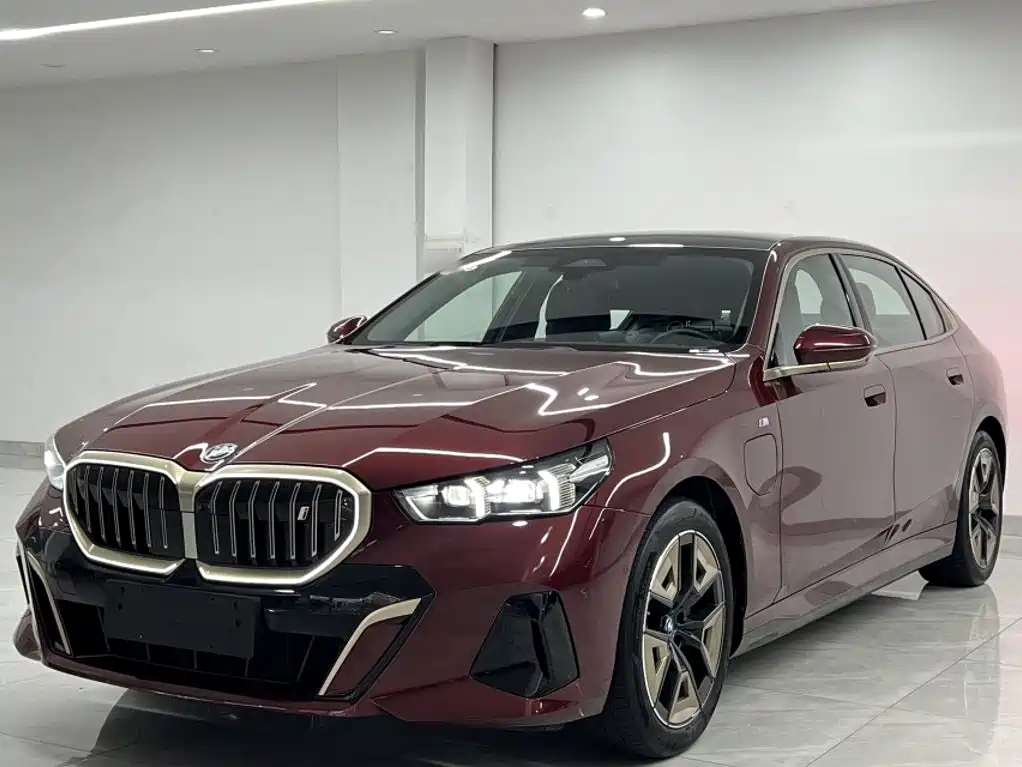 BMW i5 2024 eDrive 35L Premium Model M Sport Package