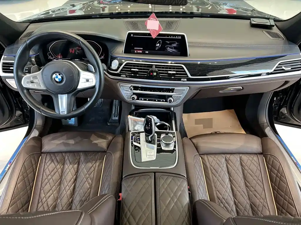 BMW 7 Series 2021 2021 Model 740Li Leading M Sport Package