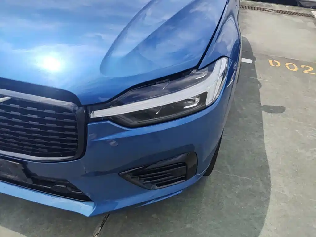 Volvo XC60 Plug-in Hybrid 2021 2021 T8 E-Drive Hybrid Inscription Sport