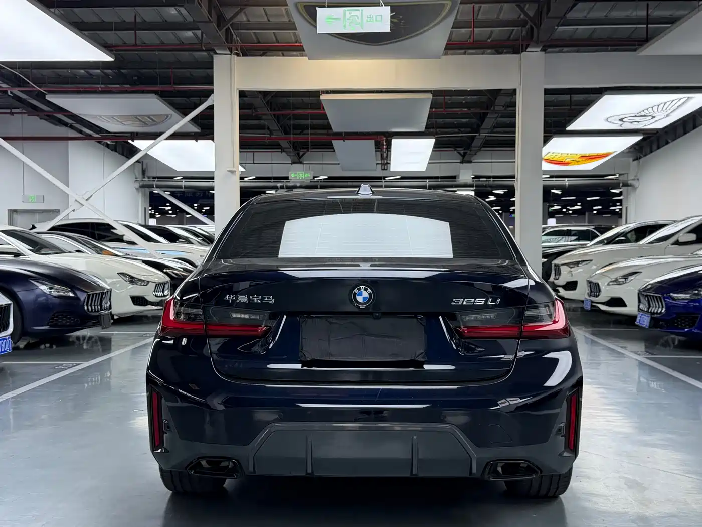 BMW 3 Series 2023 325Li M Sport Black Night Package фото 18