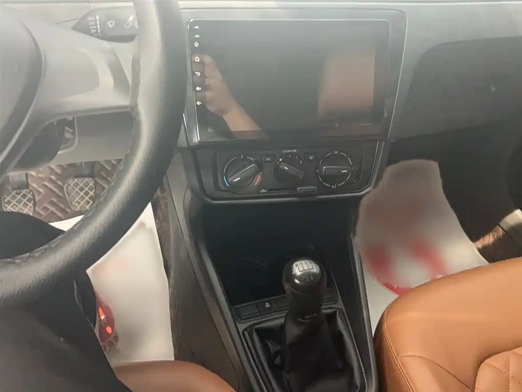 Volkswagen Santana 2021 1.5L Manual Trend Edition фото 12