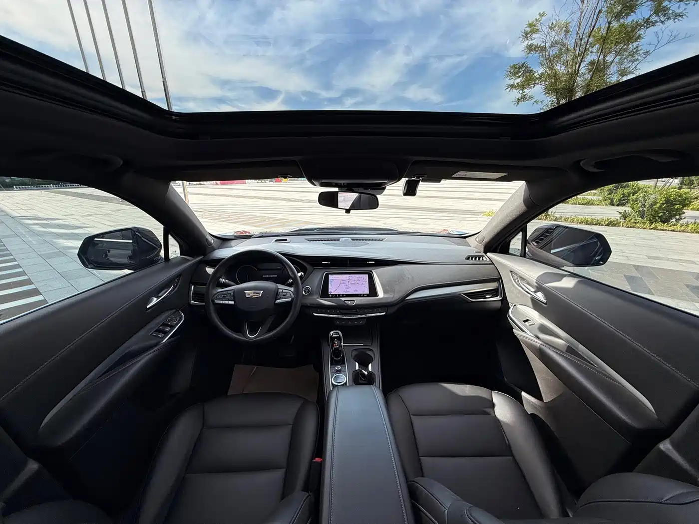 CADILLAC XT4