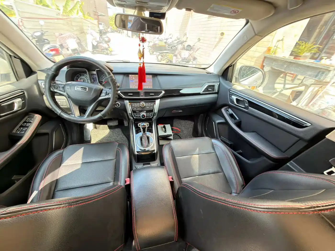 Фото 4 - Zotye Damai X5