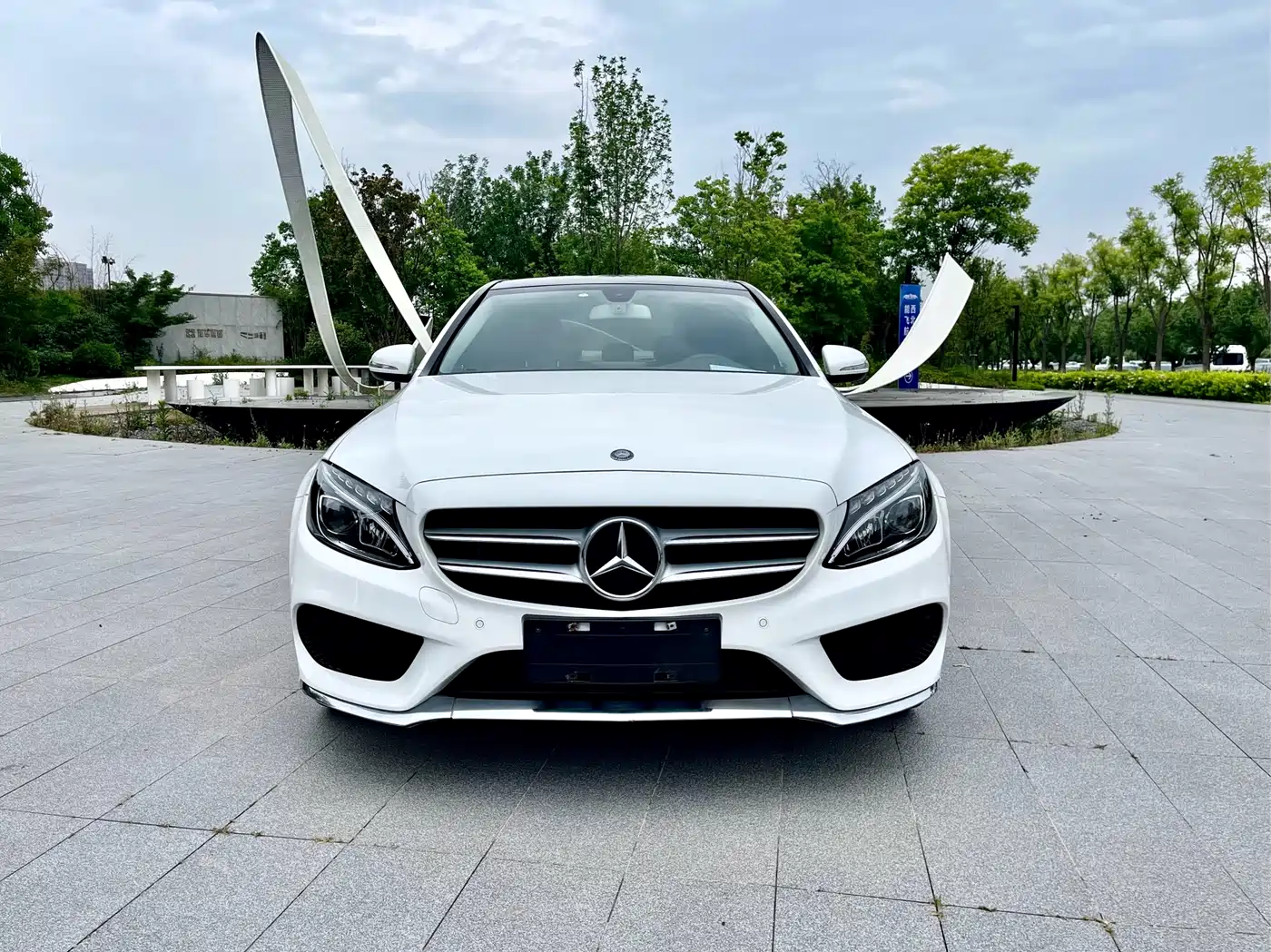 Mercedes-Benz C-Class 2016 C 200 L Sport фото 2