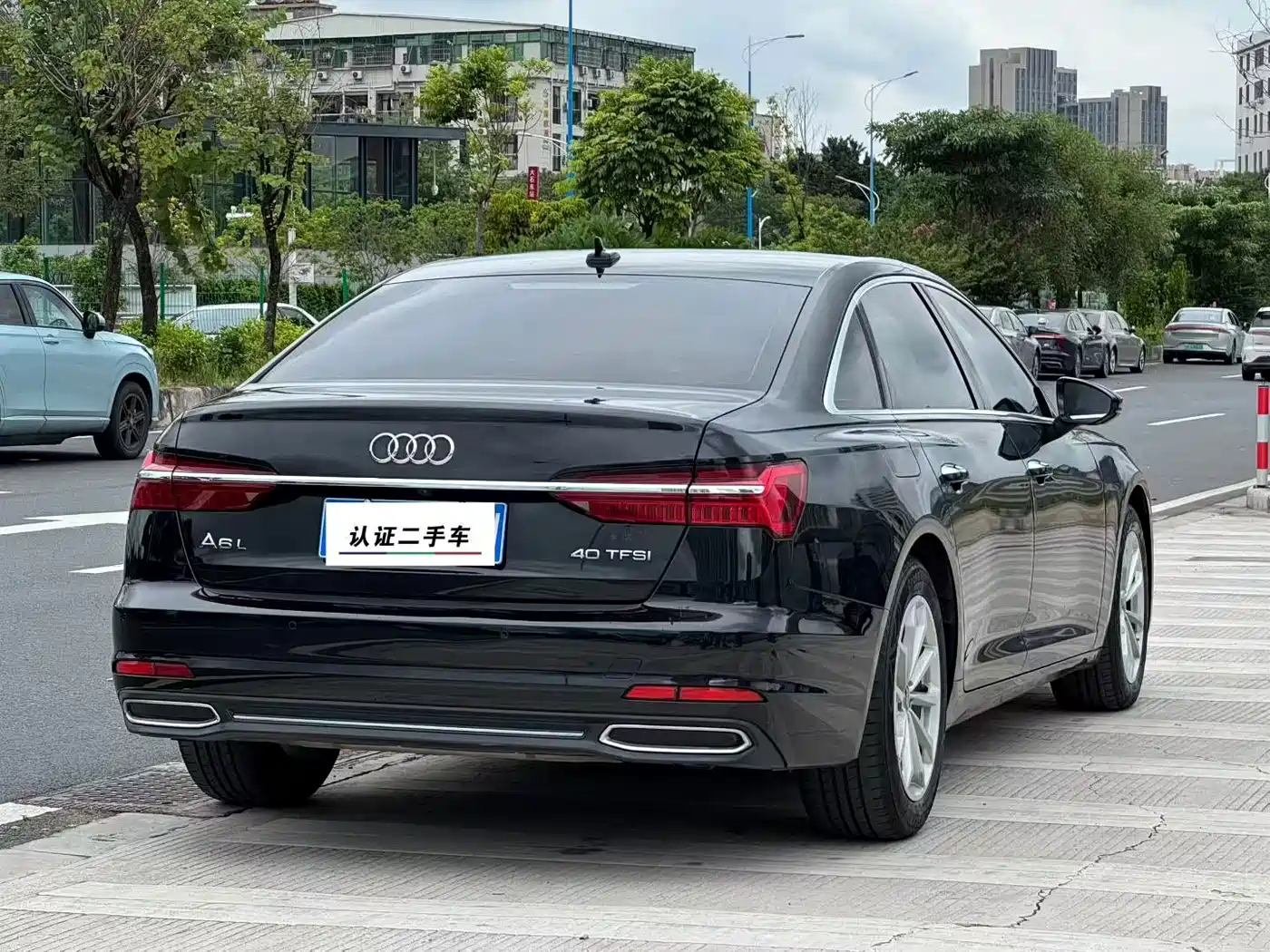 صورة 9 - Audi A6L