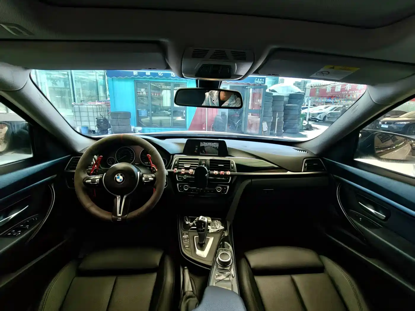 BMW 3 Series GT 2019 320i M Sport Model фото 6