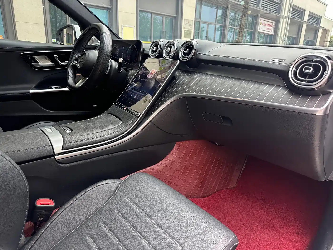 Mercedes-Benz C-Class 2023 Facelift C 260 L Sport Edition фото 9