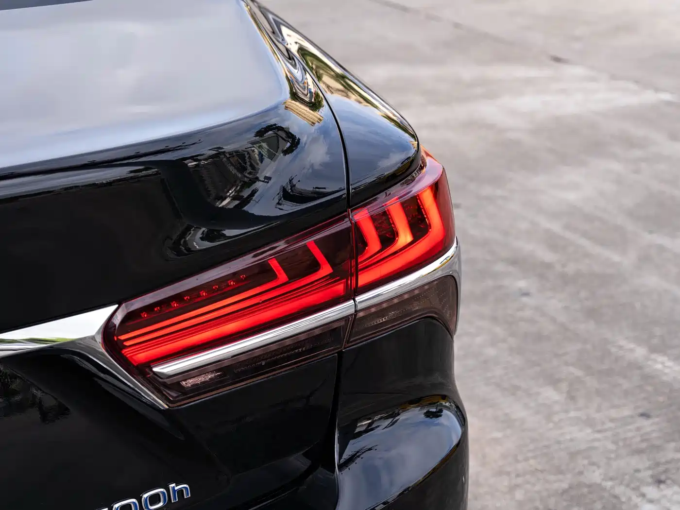 Lexus LS, миниатюра 7