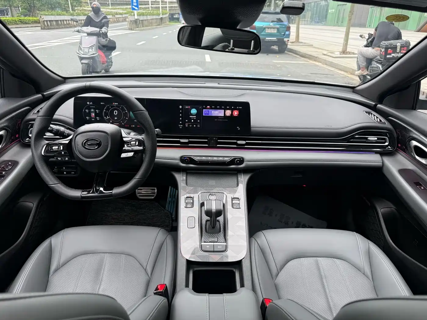GAC Trumpchi Trumpchi Emkoo 2024 Model 270T DCT Shadow Leopard R-Style Edition фото 11