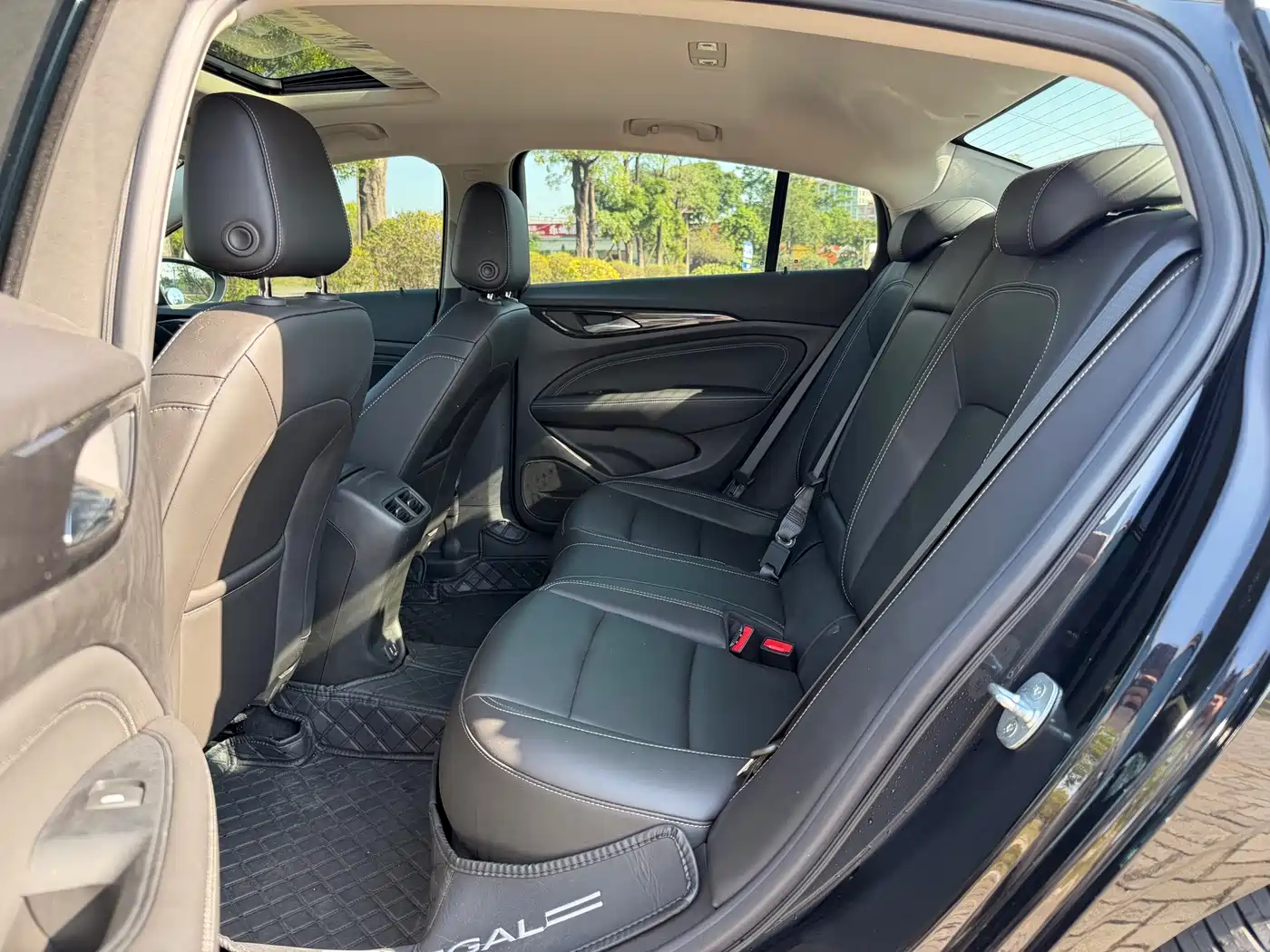 Buick Regal 2024 25T Ultra Comfort Edition фото 9
