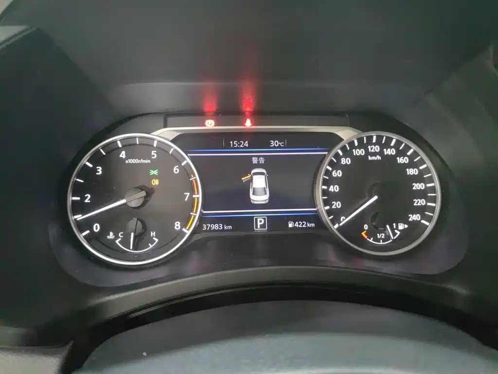 Nissan SYLPHY, миниатюра 8