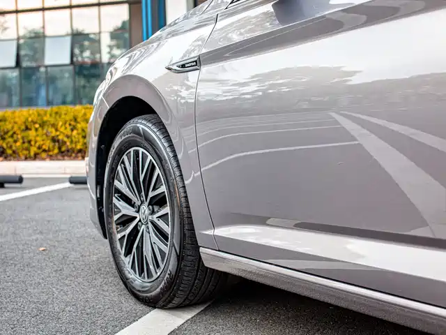 Volkswagen Sagitar 2021 280TSI DSG Comfort Smart Connect Edition — фото 5