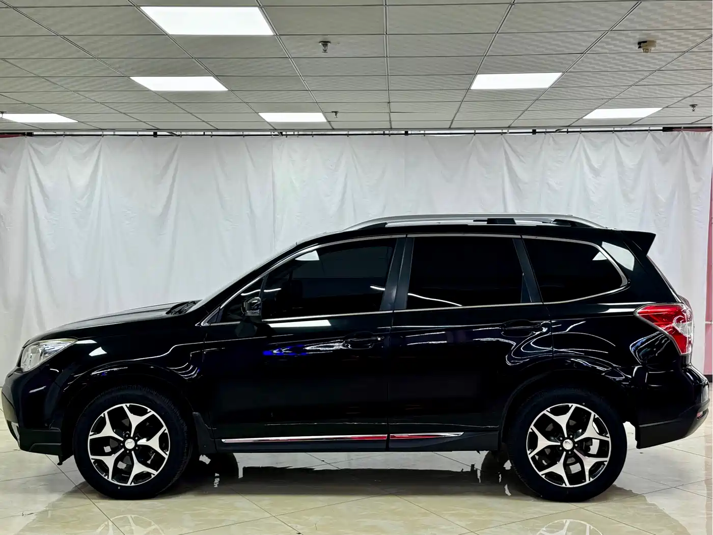 Subaru Forester 2013 2.5i Automatic Premium Edition фото 9