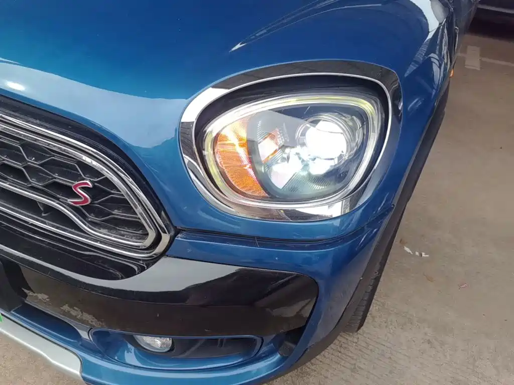 Фото 24 - MINI COUNTRYMAN