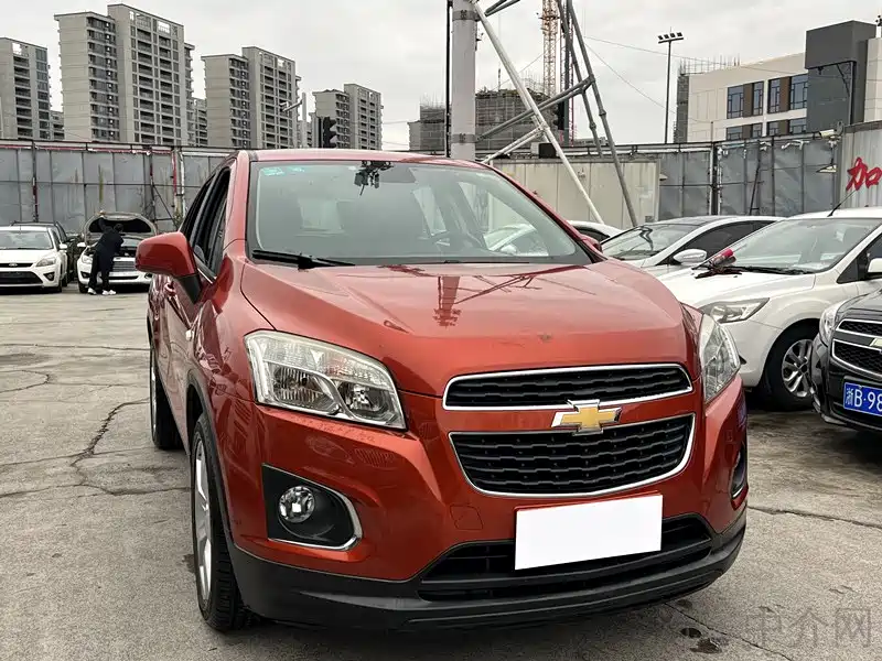 Chevrolet Trax 2016 1.4T Manual 2WD Comfort Sunroof Edition фото 3