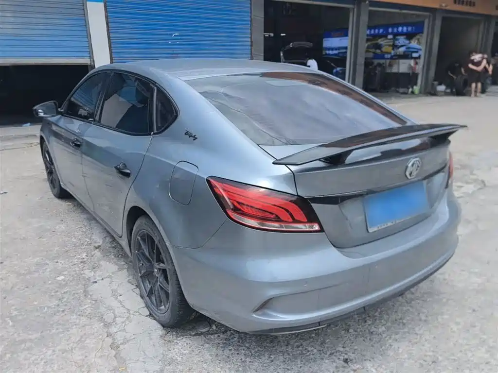 MG MG6 2018 2017 20T Automatic Luxury Smart Connect Version (China V)