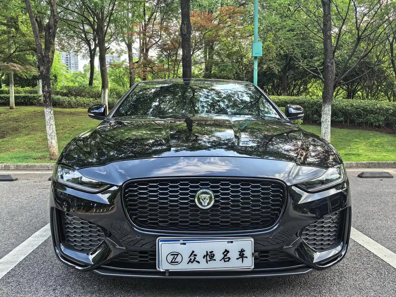 2025 Jaguar XEL