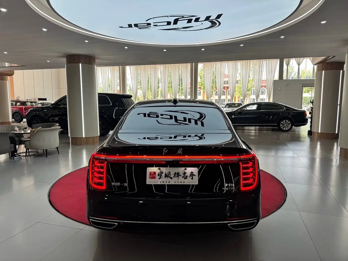 Hongqi H9 2020 2.0T Smart Connection Qi Chang Edition фото 6