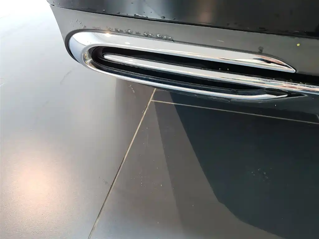 Mercedes-Benz E-Class 2025 E 300 L Luxury фото 18