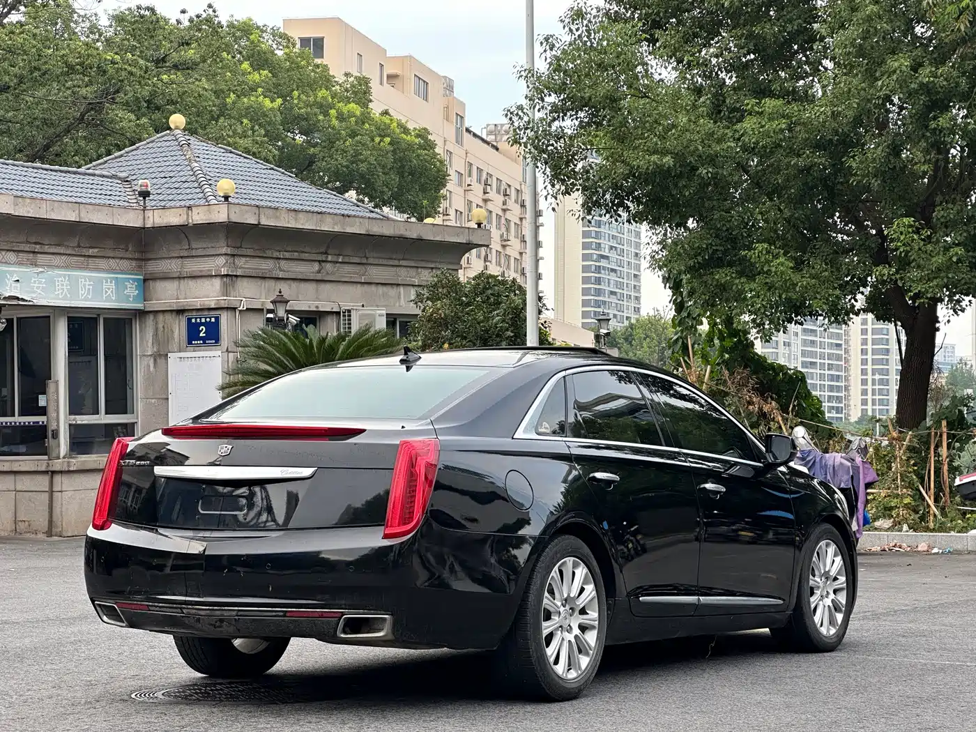 Cadillac XTS 2016 2015 28T Comfort