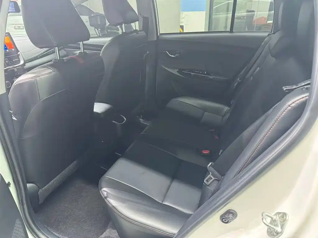Toyota YARiS L Zhi Xuan 2022 Zhi Xuan X 1.5L CVT Luxury PLUS Edition фото 13