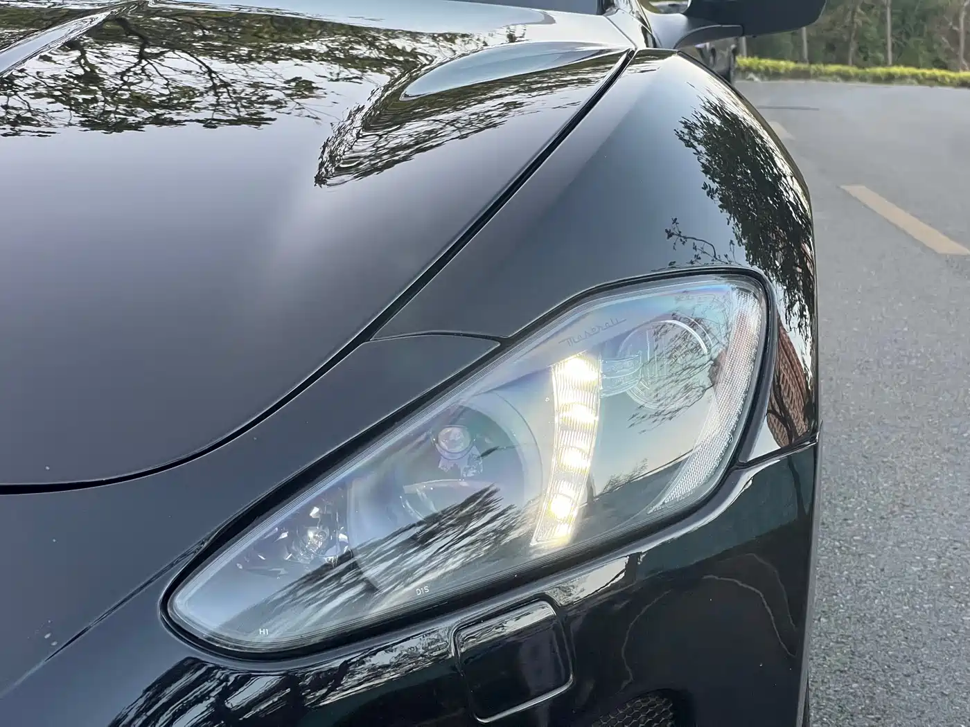 Maserati GranTurismo 2013 4.7L Sport Automatic фото 4