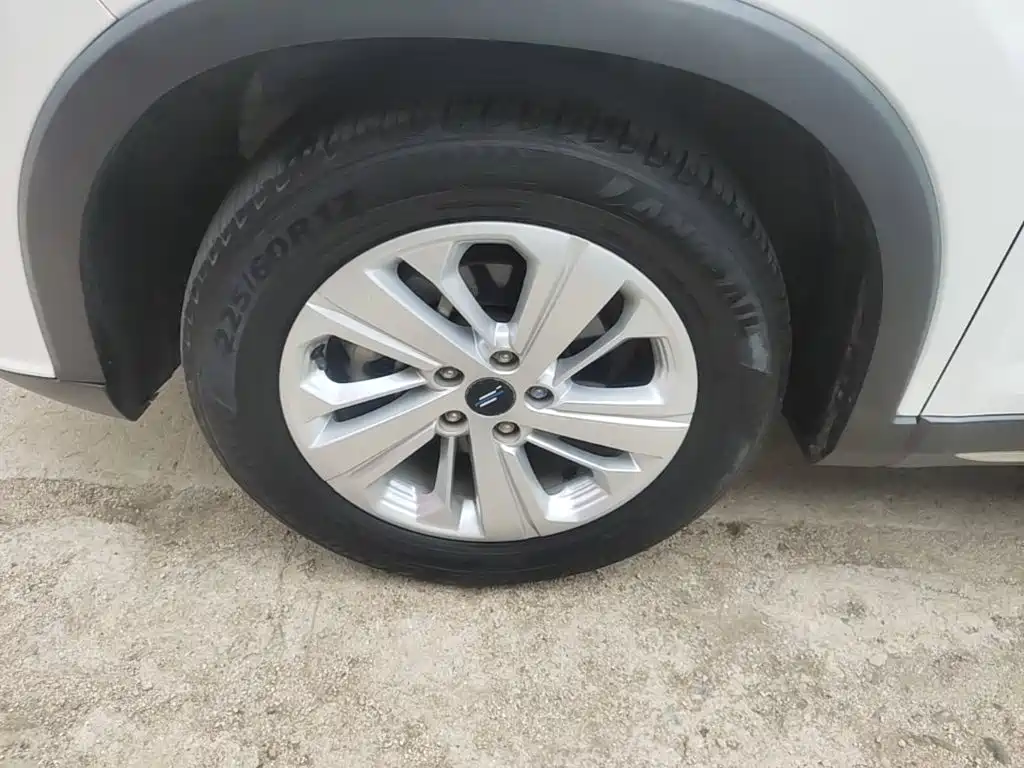 Фото 23 - Changan Oshan X7