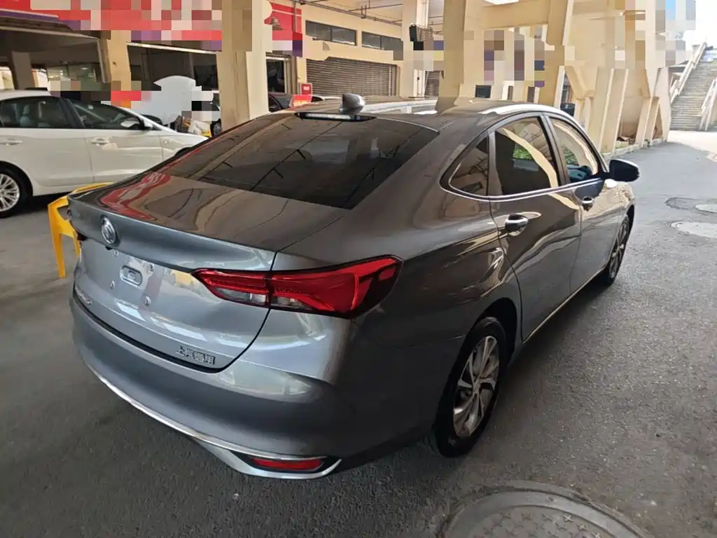 Фото 7 - Buick Verano