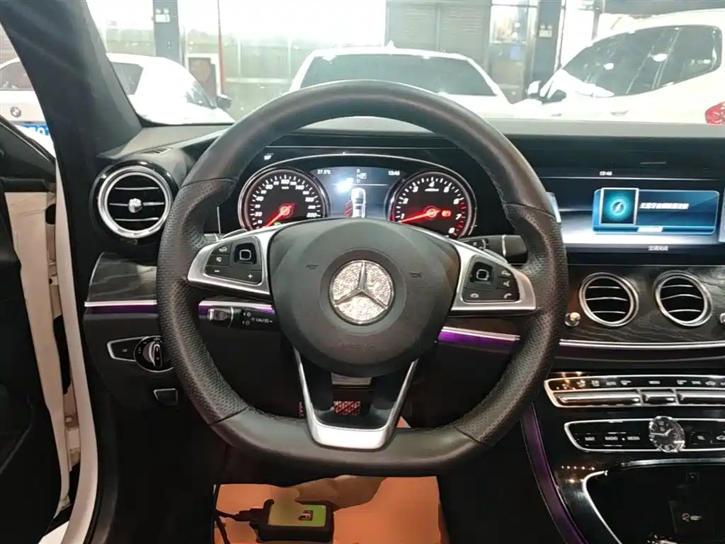 Mercedes-Benz E-Class 2017 E 200 Sport 4MATIC фото 11