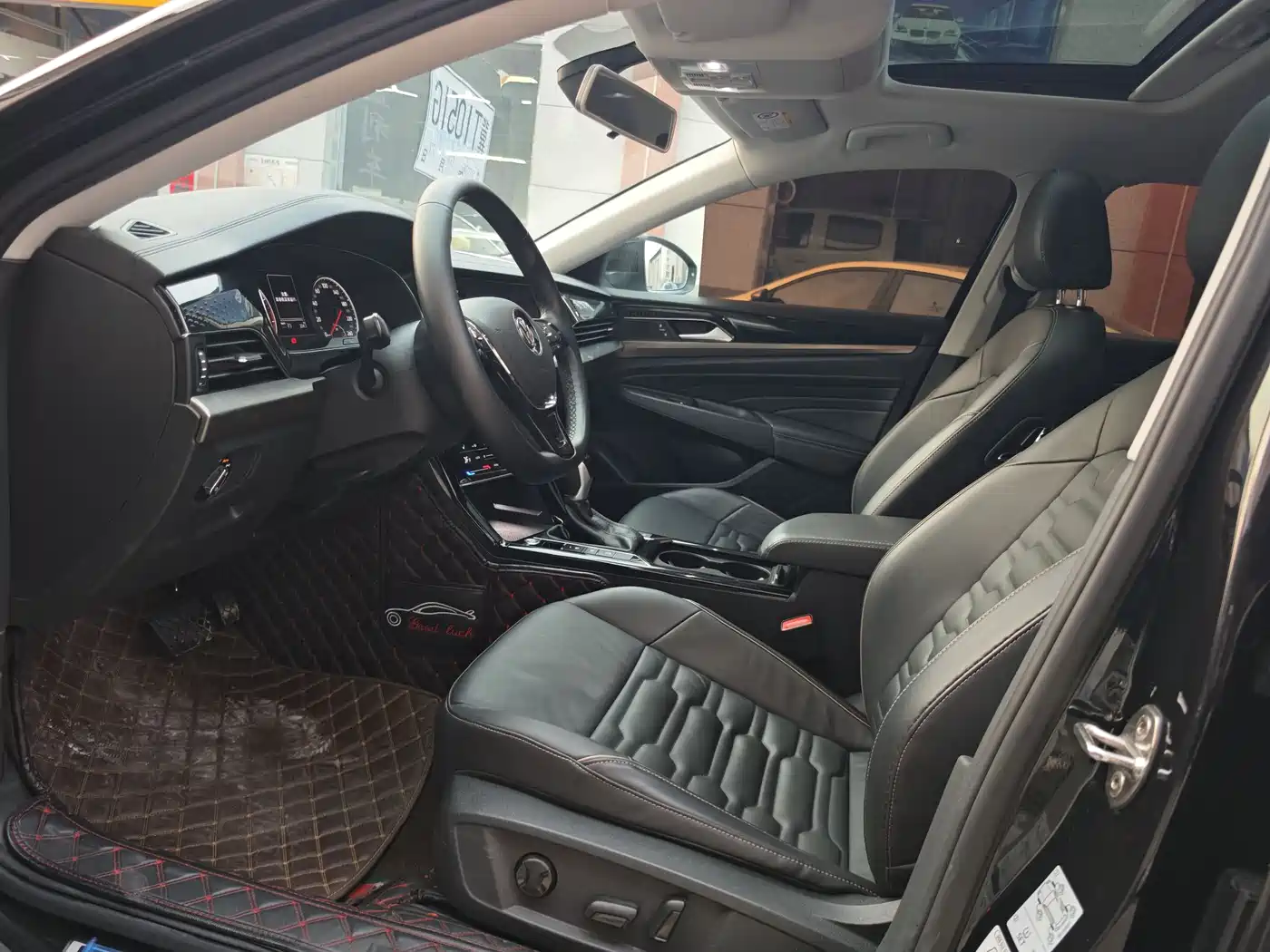 Volkswagen Passat 2020 Facelift 280TSI Elite Version China VI фото 8