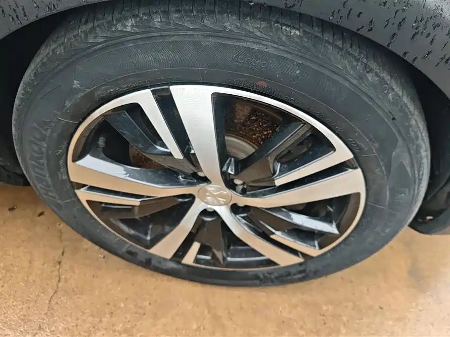 Peugeot 5008 2017 350THP 5-Seat Elite Edition фото 6