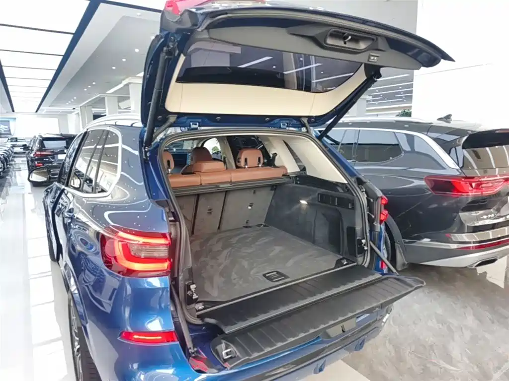 BMW X5 (IMPORTED)