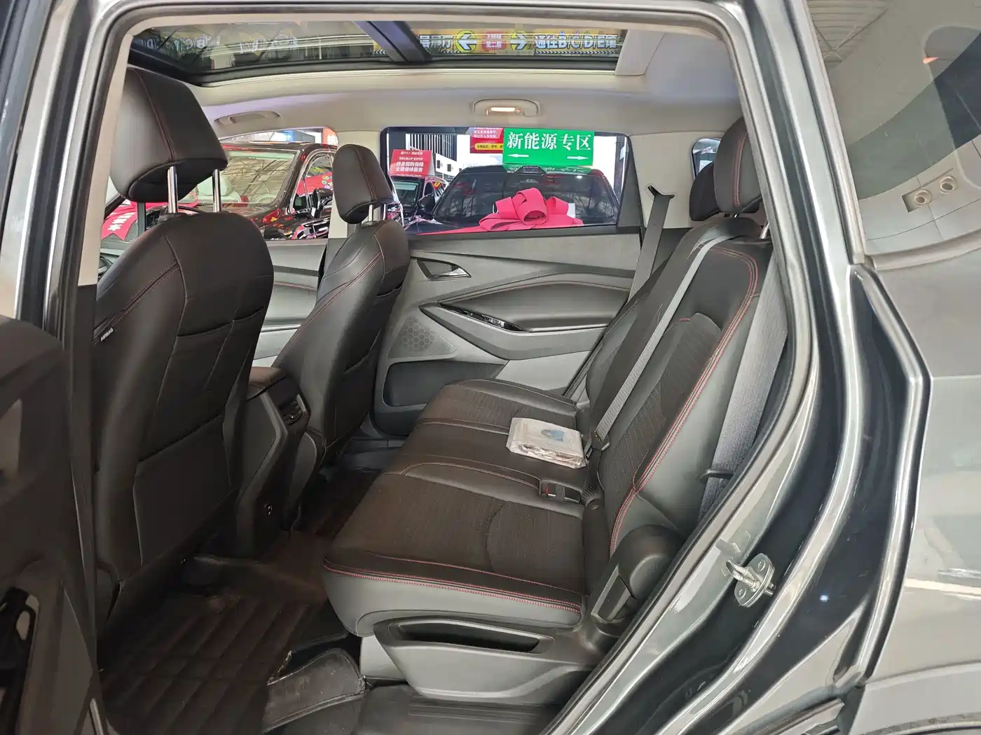 Chevrolet Volando 2019 2018 Redline 530T Auto Premium Edition (5+2 seats) China V