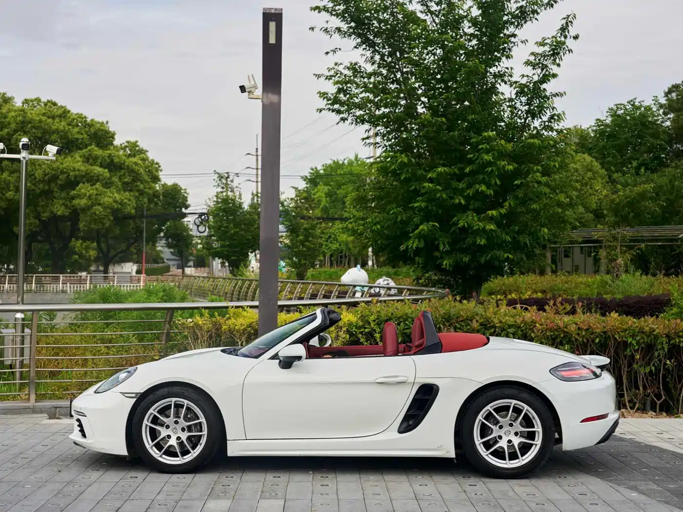 Porsche 718 2018 Boxster 2.0T фото 3
