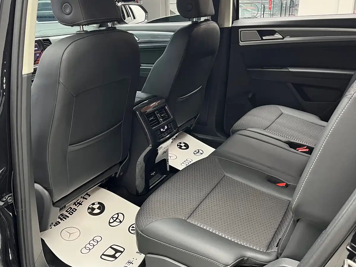 Volkswagen Teramont 2020 380TSI 4WD Comfort China VI фото 11