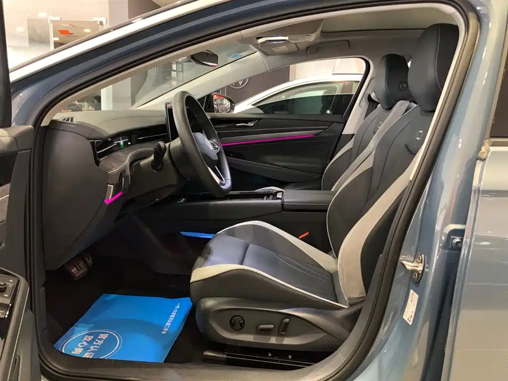 Volkswagen ID.7 VIZZION 2024 PRO фото 9