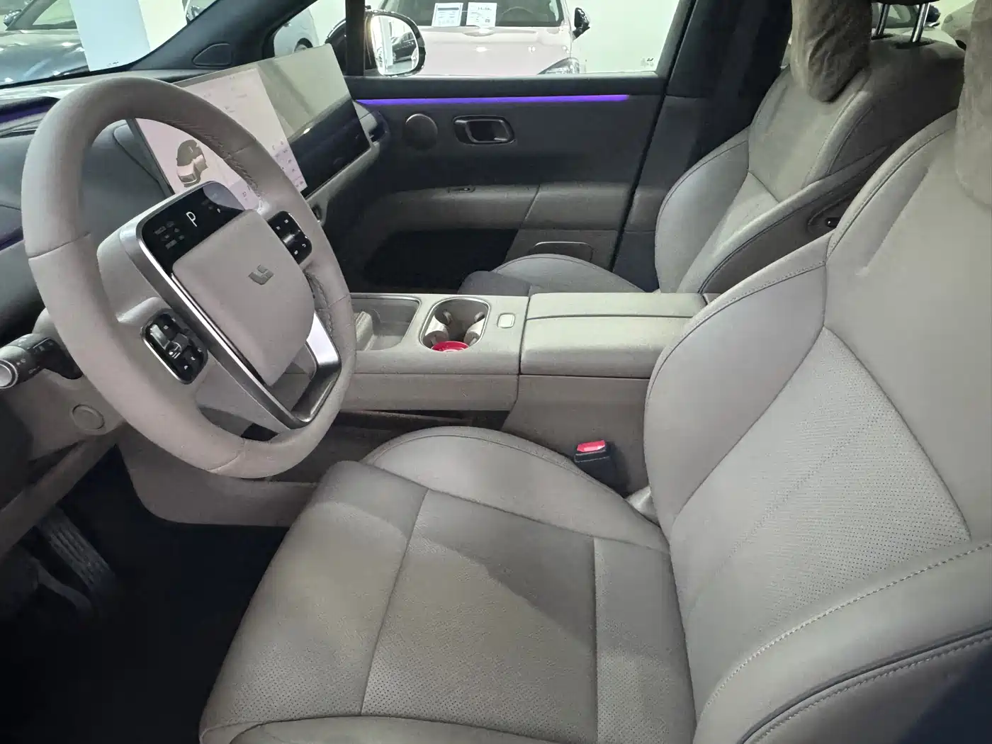 Li Auto i6 2025 2WD Base Model фото 4