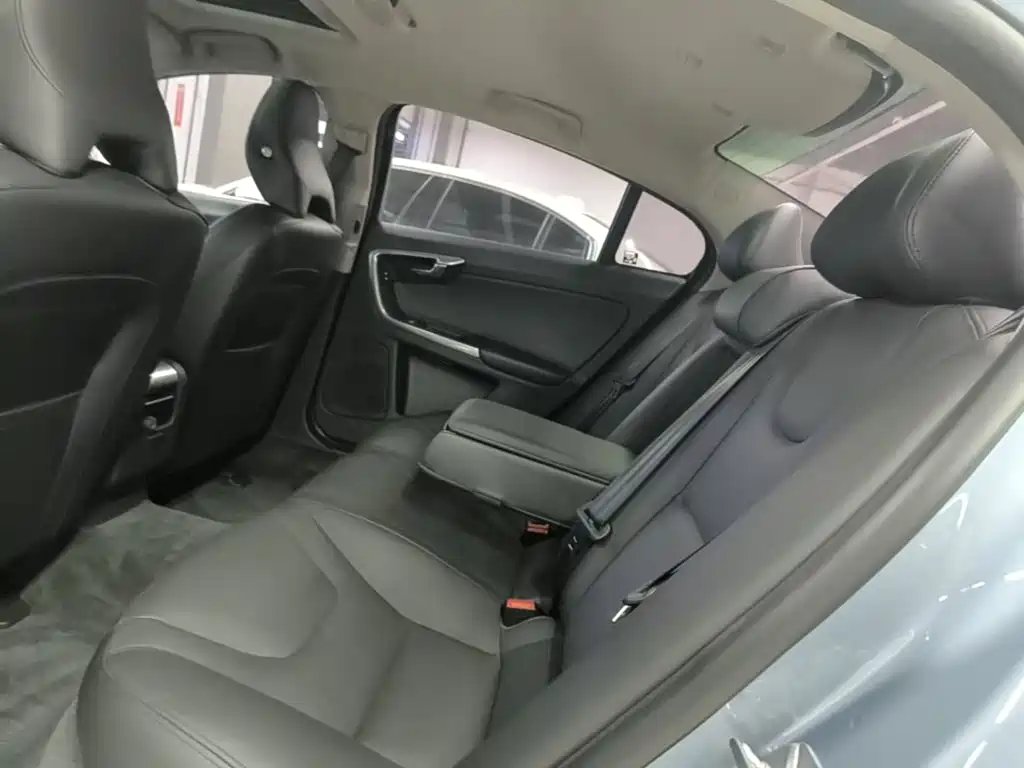 Volvo S60 2017 2017 S60L T3 Momentum