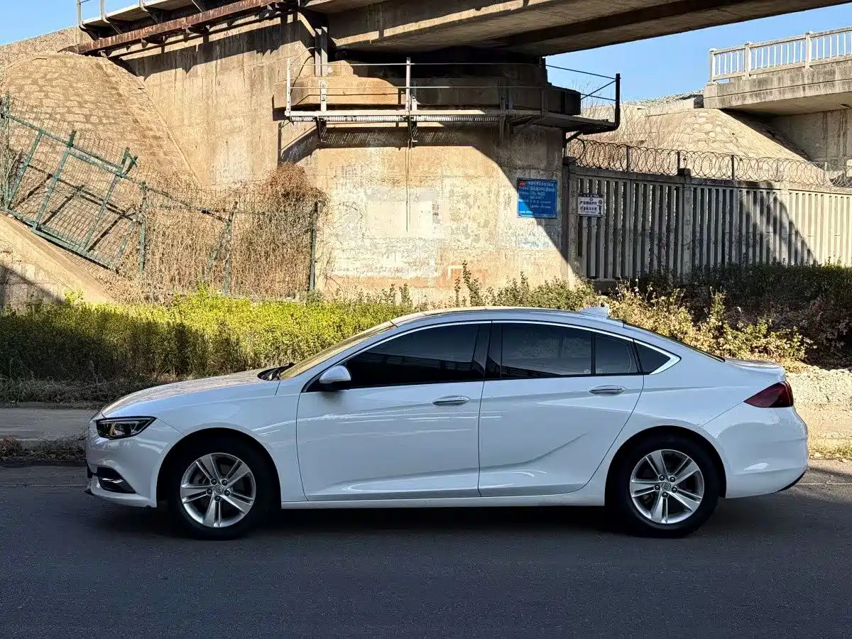 Buick Regal 2019 20T Elite China VI фото 7