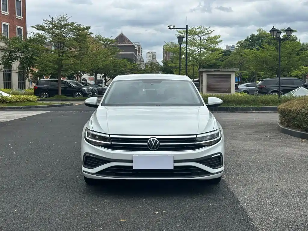 Volkswagen Bora, миниатюра 2