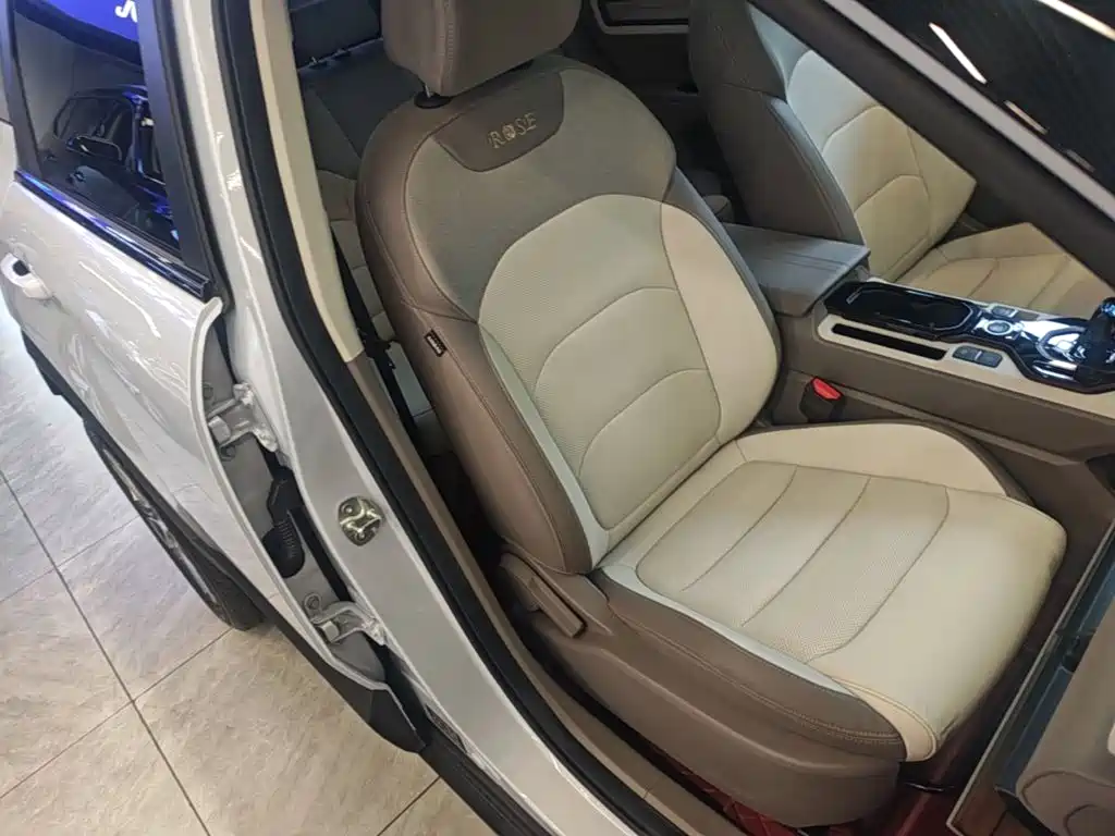 Geely ICON 2025 2026 Chocolate 1.5TD Delicate Edition