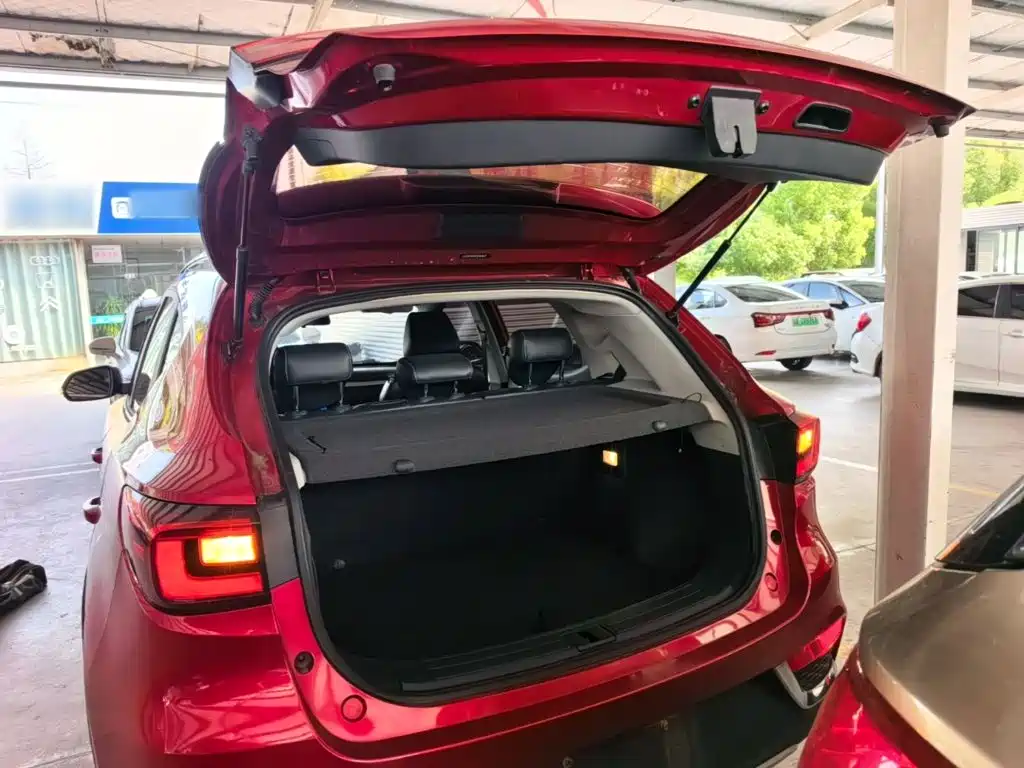 MG ZS 2018 2018 1.5L Automatic Elite China V