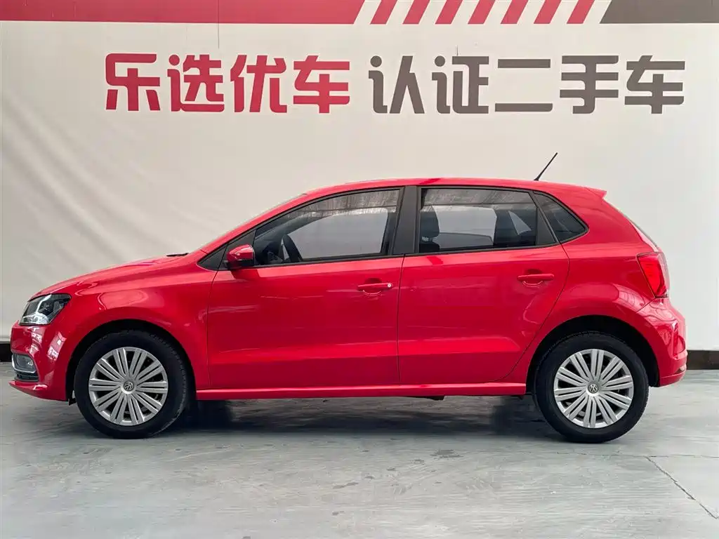 Фото 3 - Volkswagen Polo