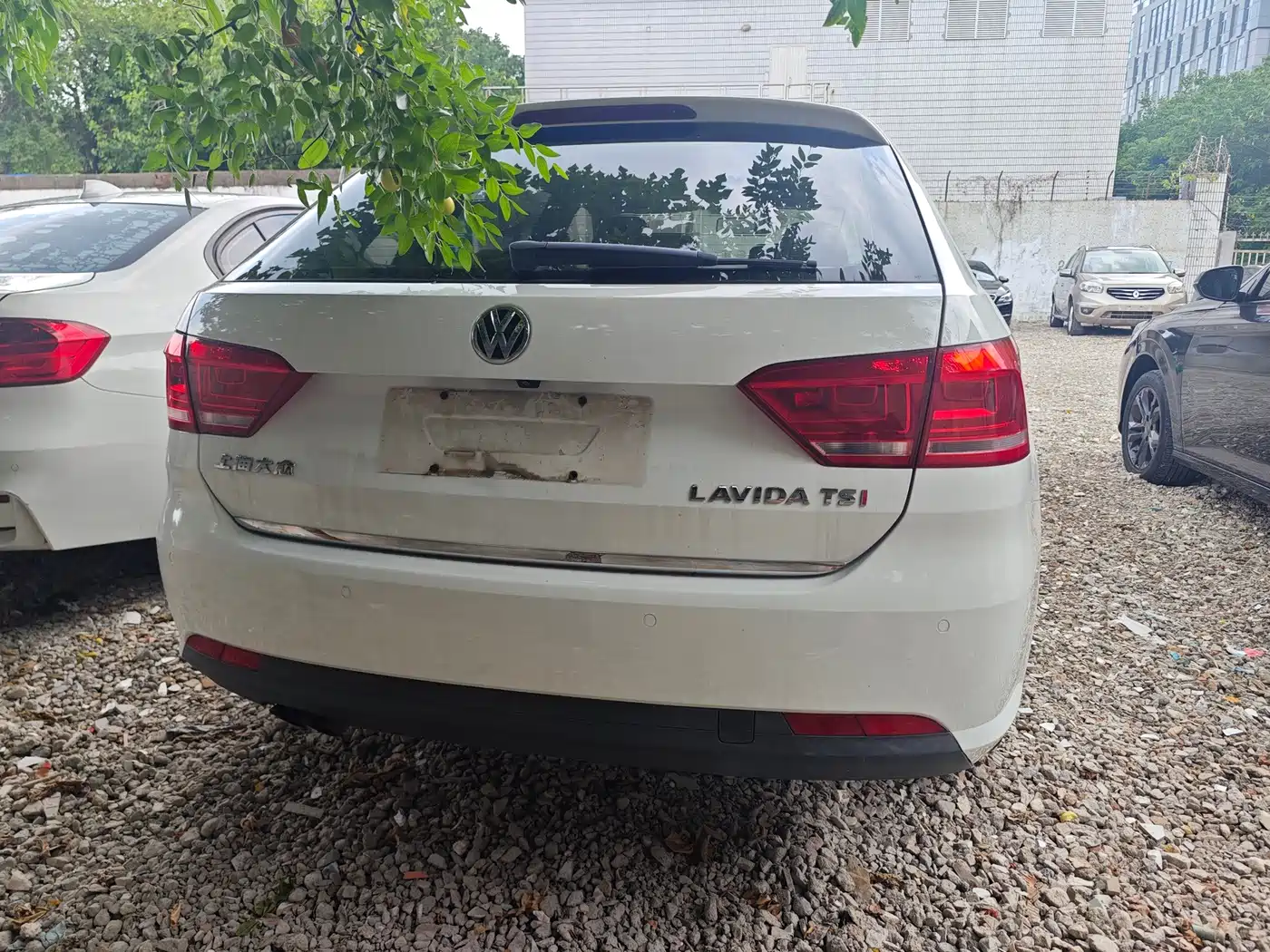 Photo 5 - Volkswagen Lavida Tour